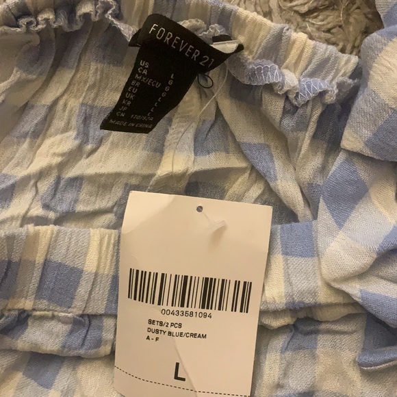 Forever 21 matching set - Picture 2 of 6